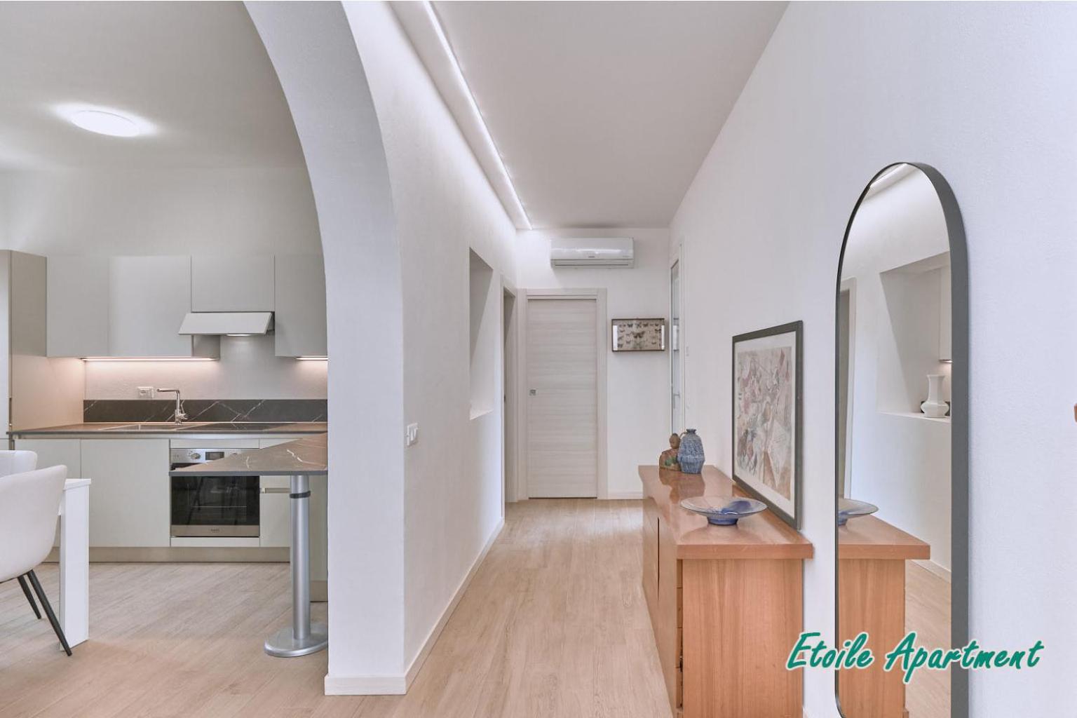 דסנזאנו דל גארדה Casa Monique Apartments מראה חיצוני תמונה