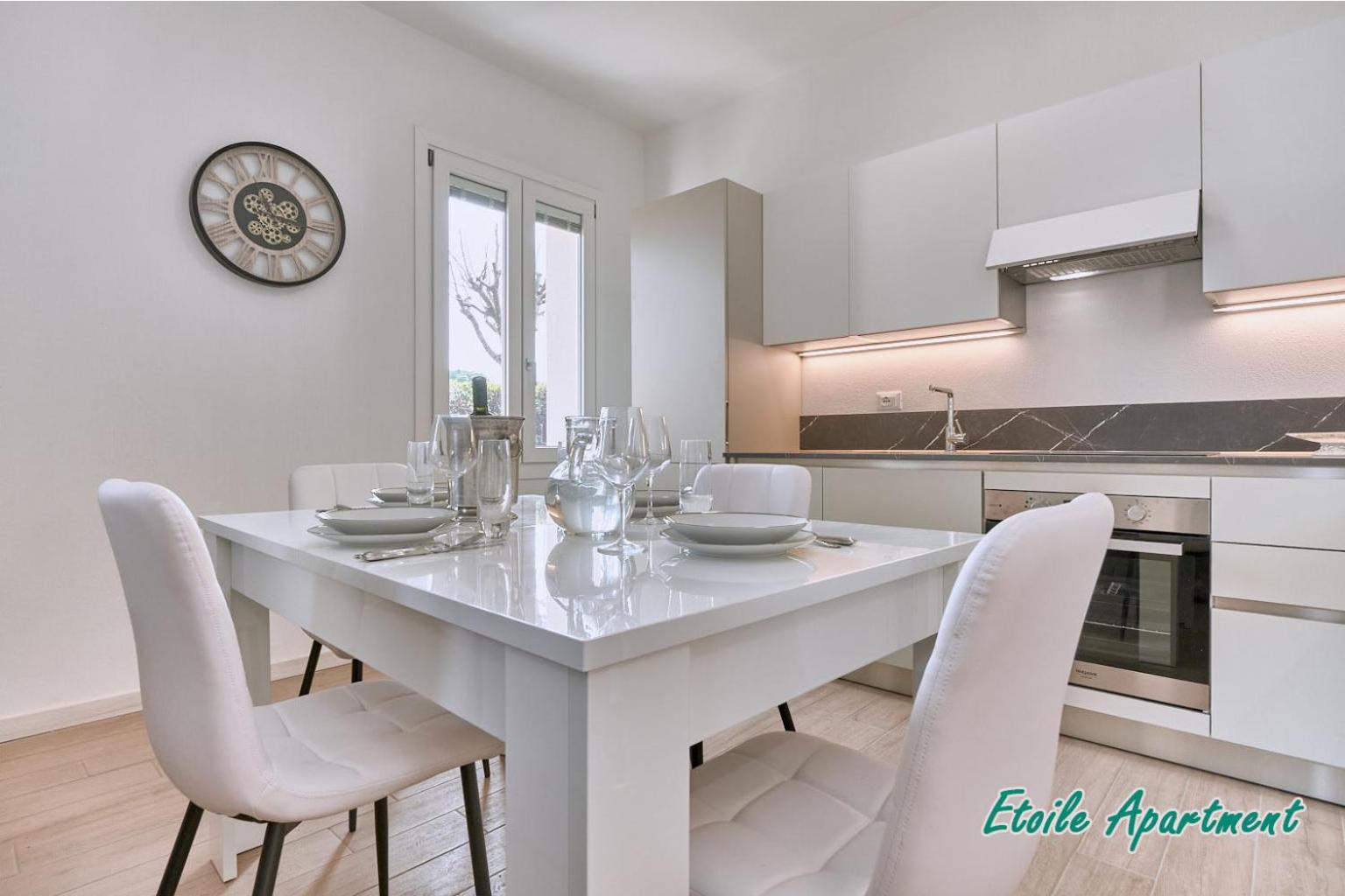 דסנזאנו דל גארדה Casa Monique Apartments מראה חיצוני תמונה